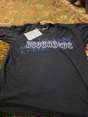 dsquared2 men t shirt logo medium nwt.